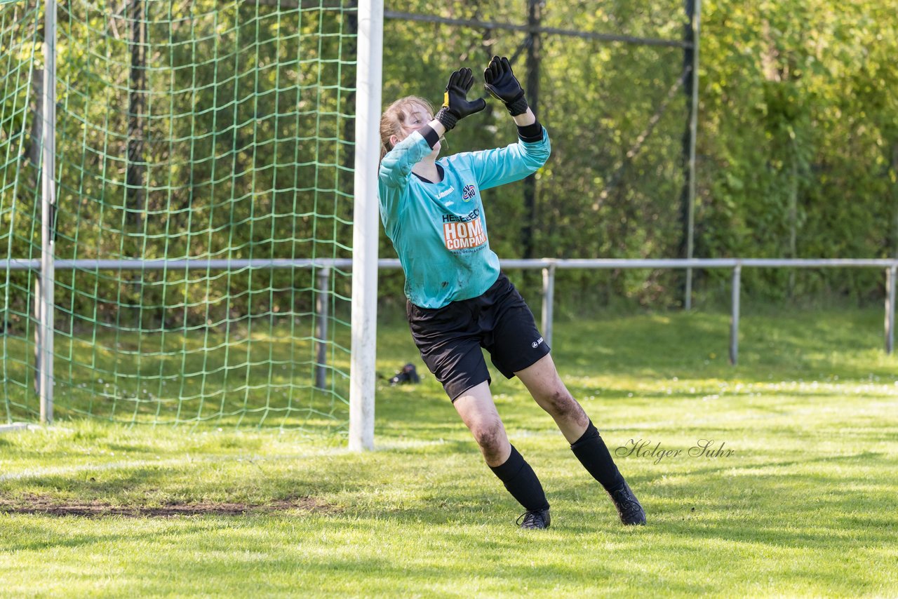 Bild 124 - wBJ SV Henstedt Ulzburg - FSG Oldendorf Itzehoe : Ergebnis: 6:3